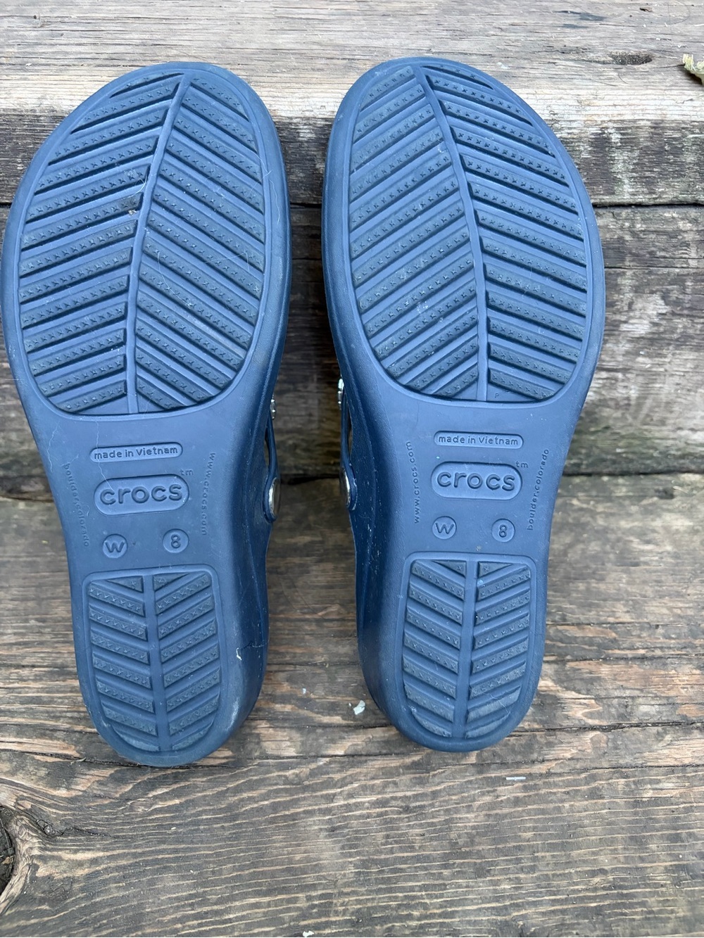 Crocs Women's Sanrah Diamonte Wedge Navy and White Embellished Flip Flop Sandals - Picture 5 of 5